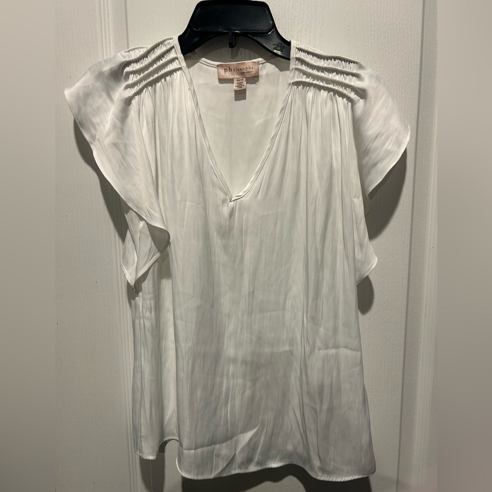 Philosophy Ivory Short Flutter Sleeve Blouse